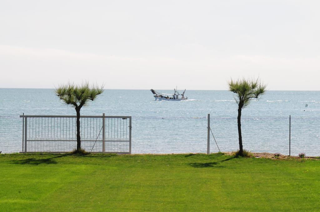 Agriturismo Frontemare Giulianova Luaran gambar